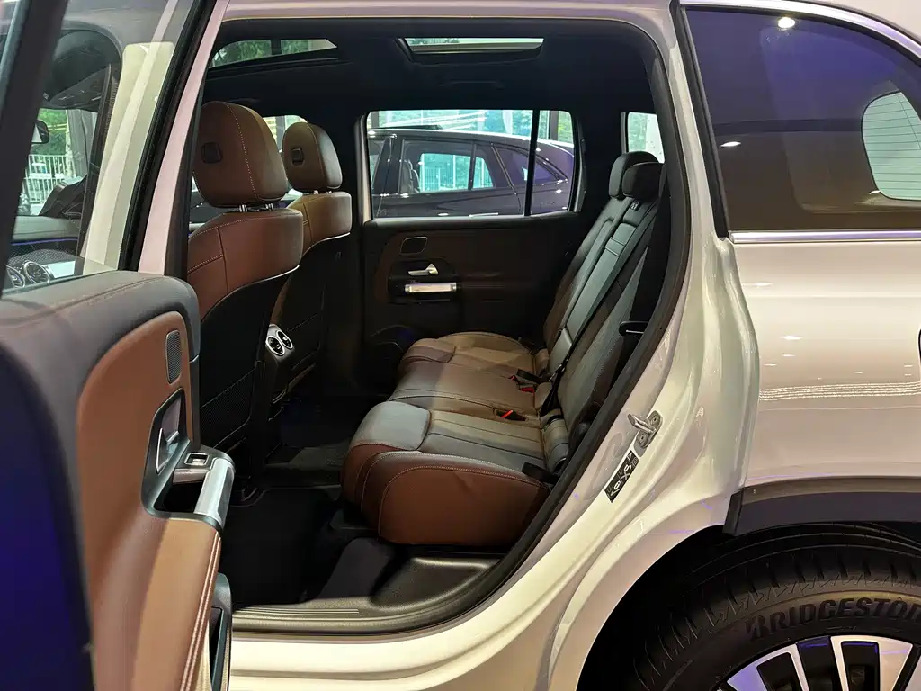 Mercedes-Benz Mercedes-Benz EQB 260 2026 - thumbnail 8