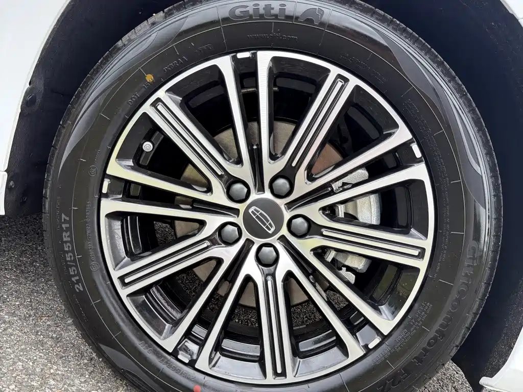 Geely Auto Geely Preface 2026 Dongfang Yao 1.5TD Fuyao Edition 2026 - thumbnail 6
