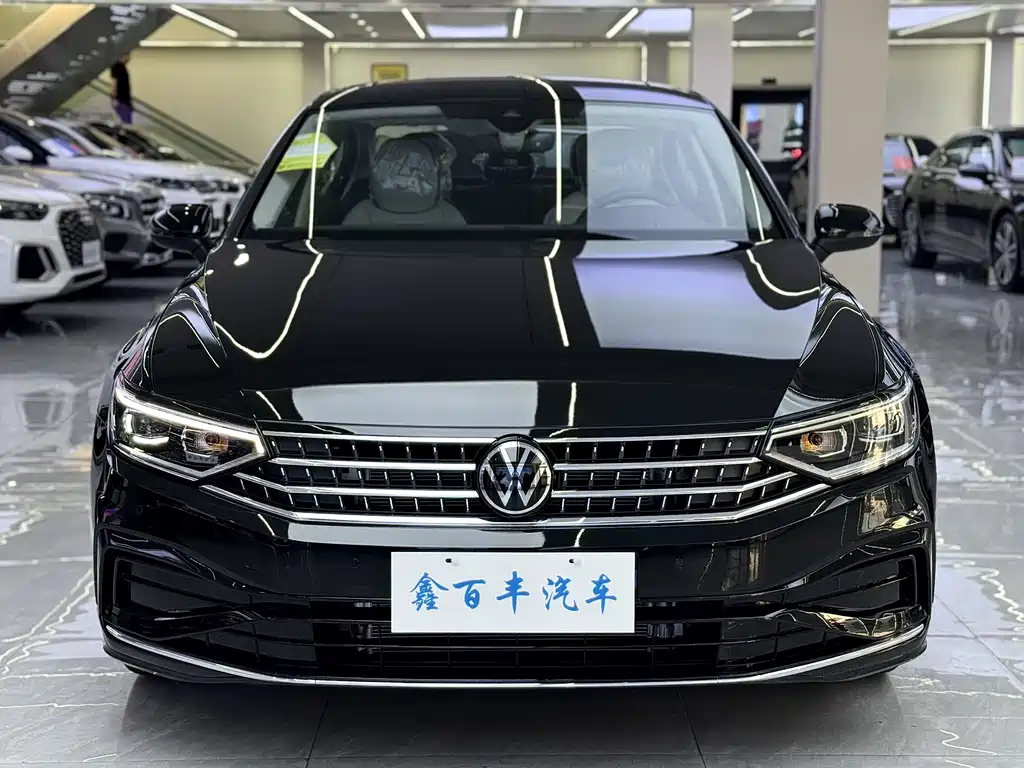 Volkswagen Volkswagen Magotan 2026 380TSI DSG Luxury 2026 - thumbnail 2