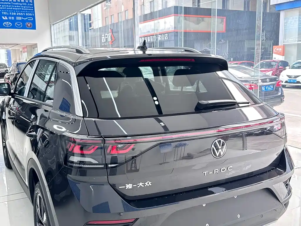 Volkswagen T-ROC 280TSI DSG FWD 2026 - thumbnail 9