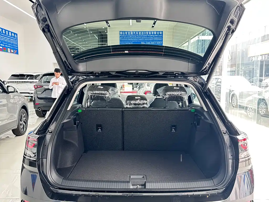 Volkswagen T-ROC 280TSI DSG FWD 2026 - thumbnail 12