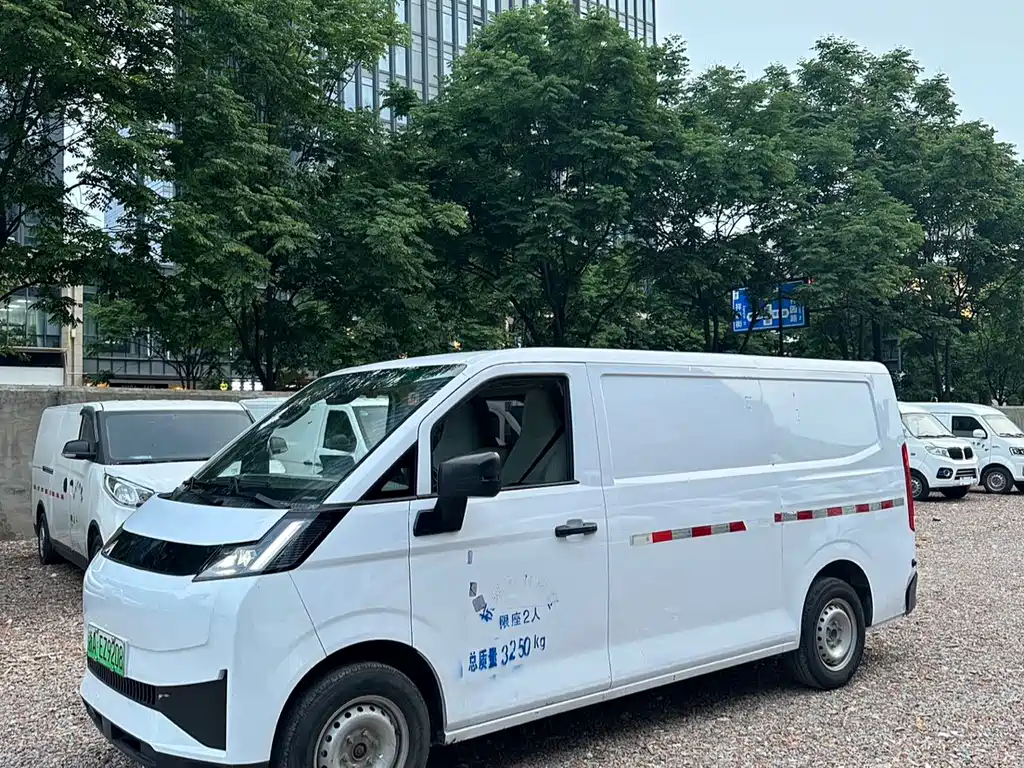 Farizon Farizon Xiang V7E 2025