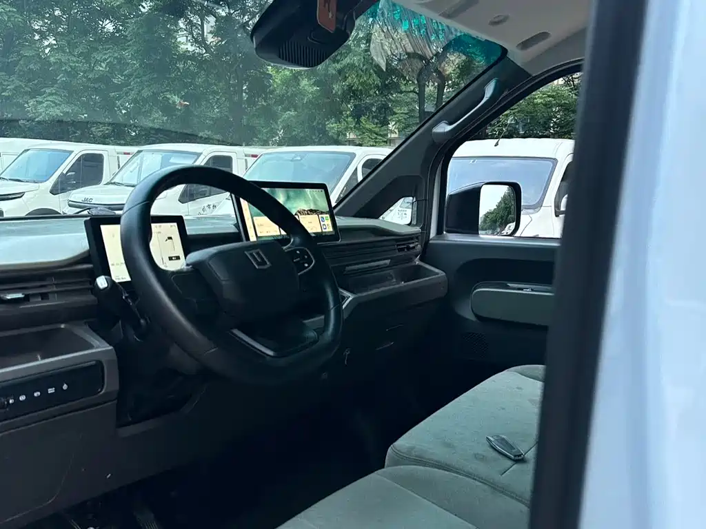 Farizon Farizon Xiang V7E 2025 - thumbnail 4
