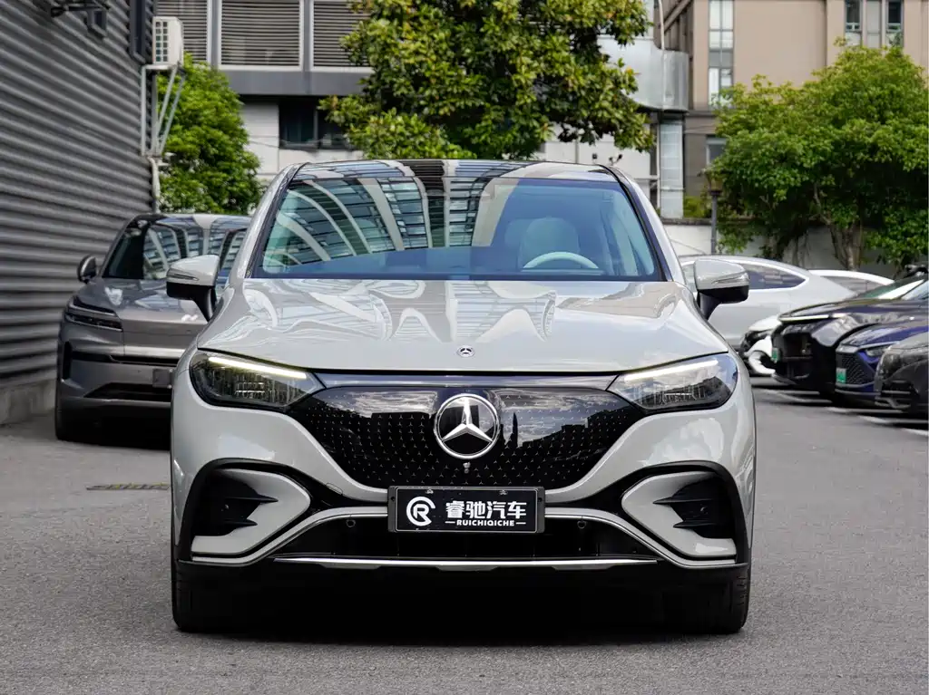 Mercedes-Benz Mercedes-Benz EQE SUV 350 4MATIC Luxury 2025 - thumbnail 2