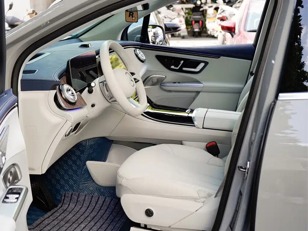 Mercedes-Benz Mercedes-Benz EQE SUV 350 4MATIC Luxury 2025 - thumbnail 11