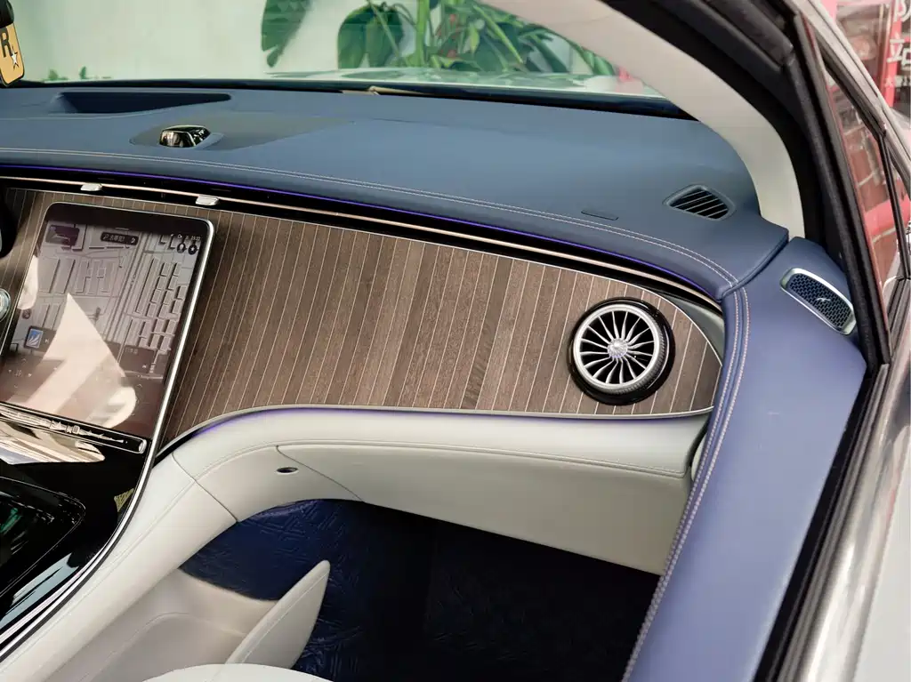 Mercedes-Benz Mercedes-Benz EQE SUV 350 4MATIC Luxury 2025 - thumbnail 18