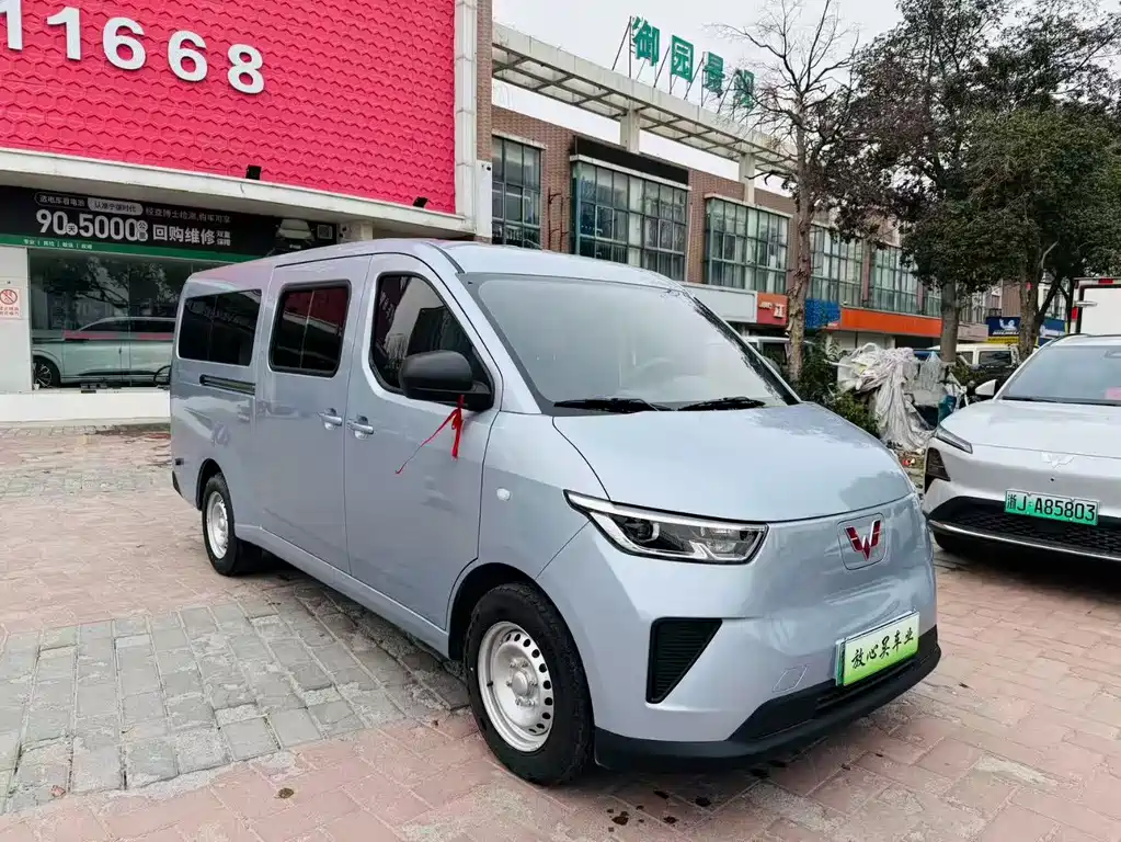 Wuling Motors Wuling Yangguang 2026 440km Bus Comfort 6-Seater 2026 - thumbnail 3