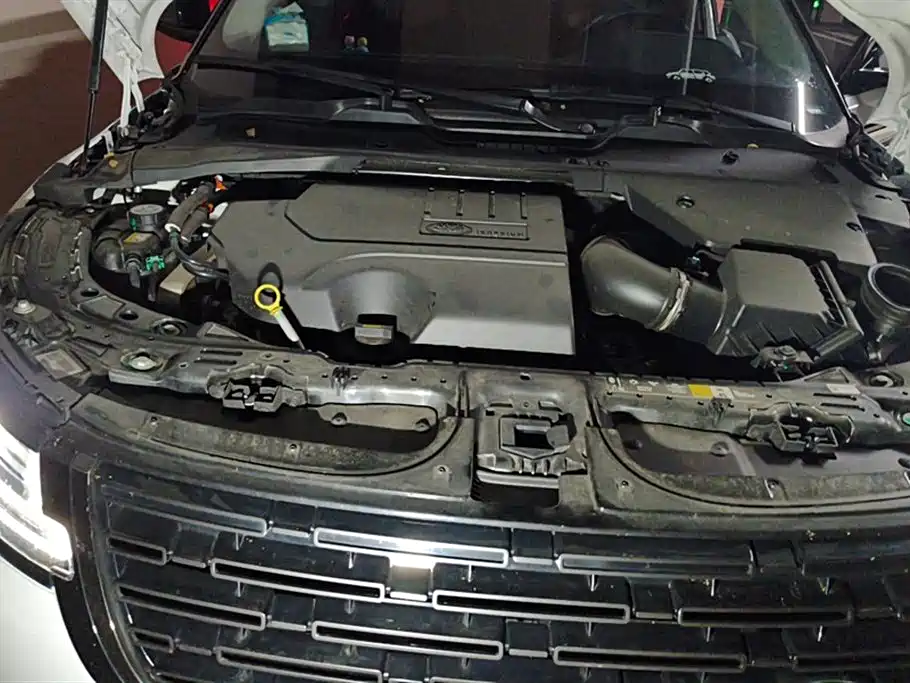 Land Rover Range Rover Evoque L SE 2026 - thumbnail 10