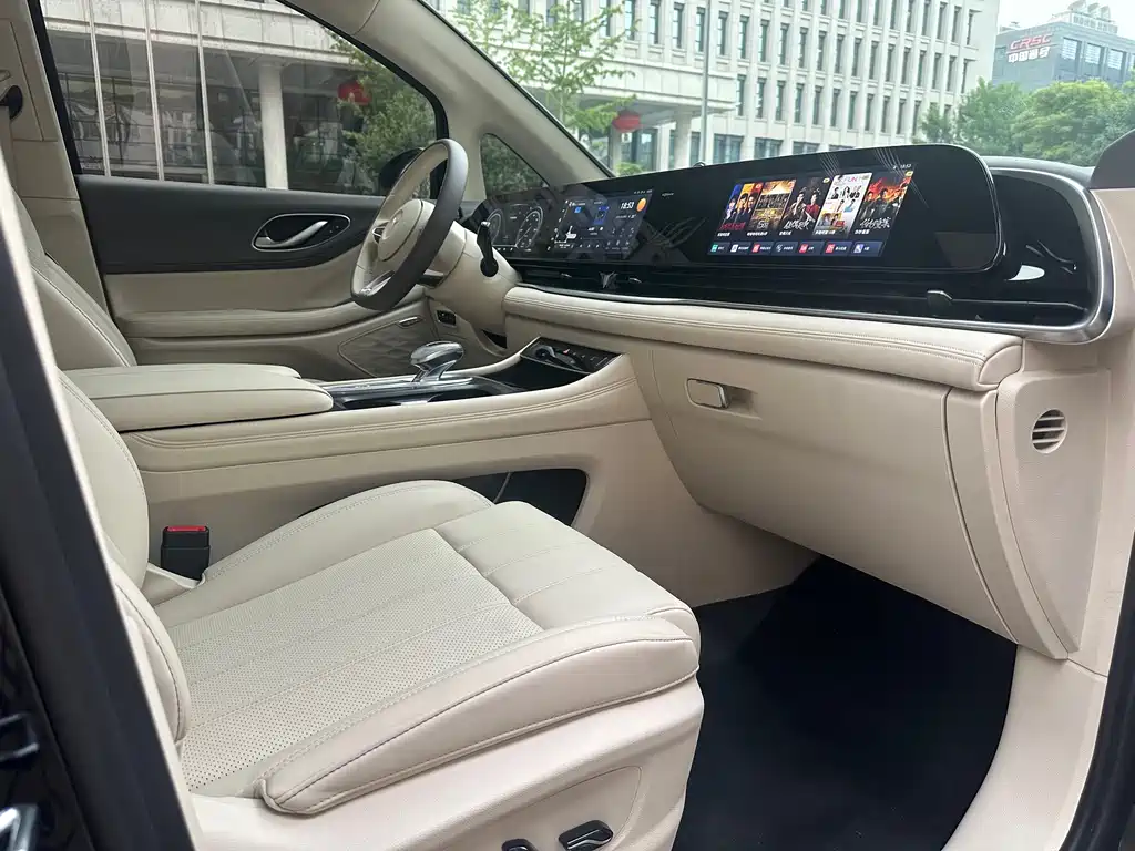Voyah Voyah Dreamer 2024 PHEV Long Range Excellence Edition 2025 - thumbnail 10