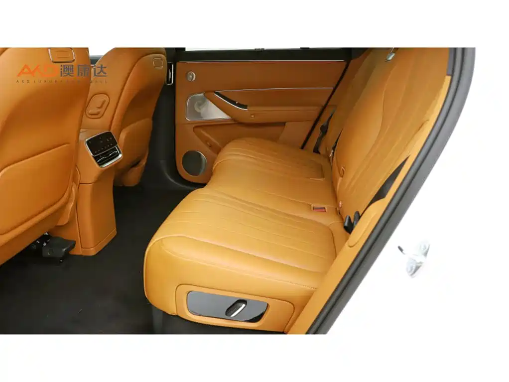 AITO AITO M8 2025 EREV Max+ 53.4kWh 5-Seater (192-line LiDAR) 2025 - thumbnail 7