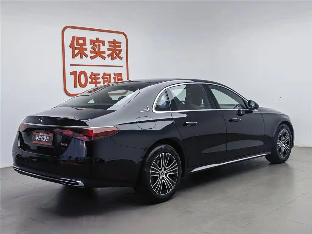 Mercedes-Benz Mercedes-Benz E 260 L 2025 - thumbnail 2