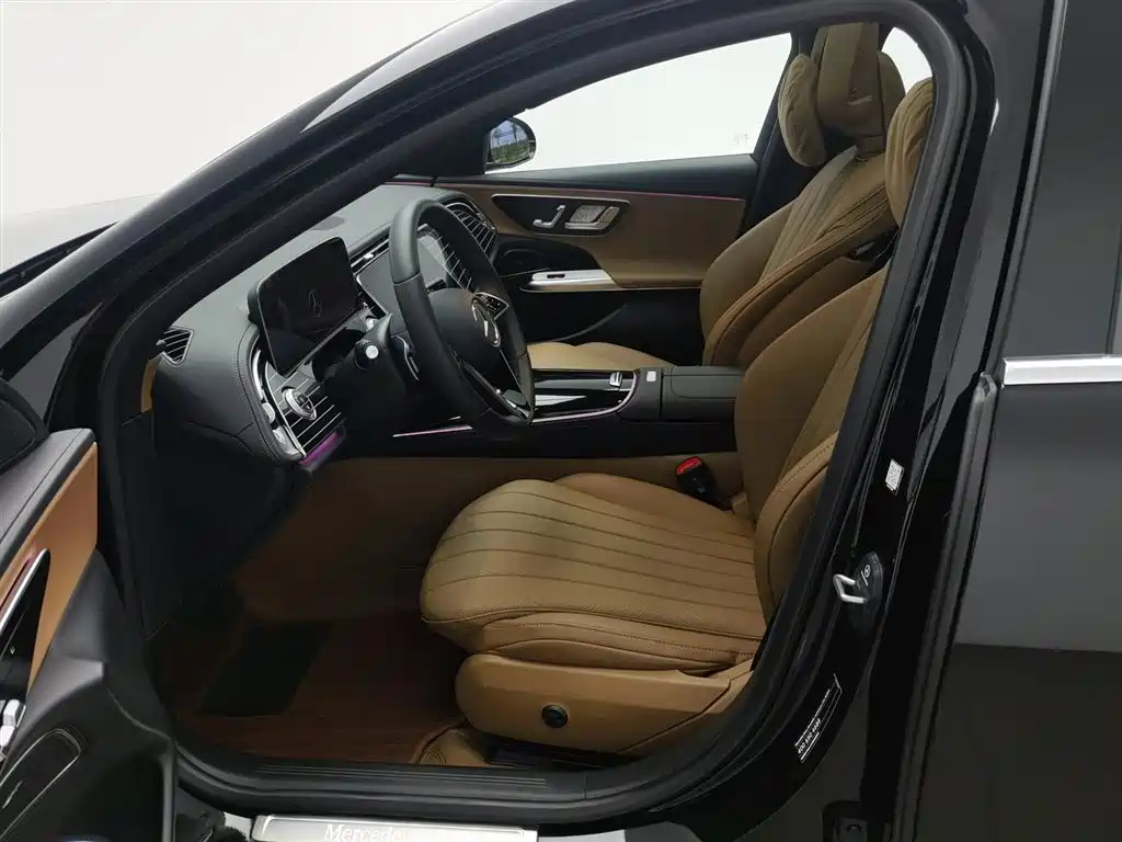 Mercedes-Benz Mercedes-Benz E 260 L 2025 - thumbnail 10