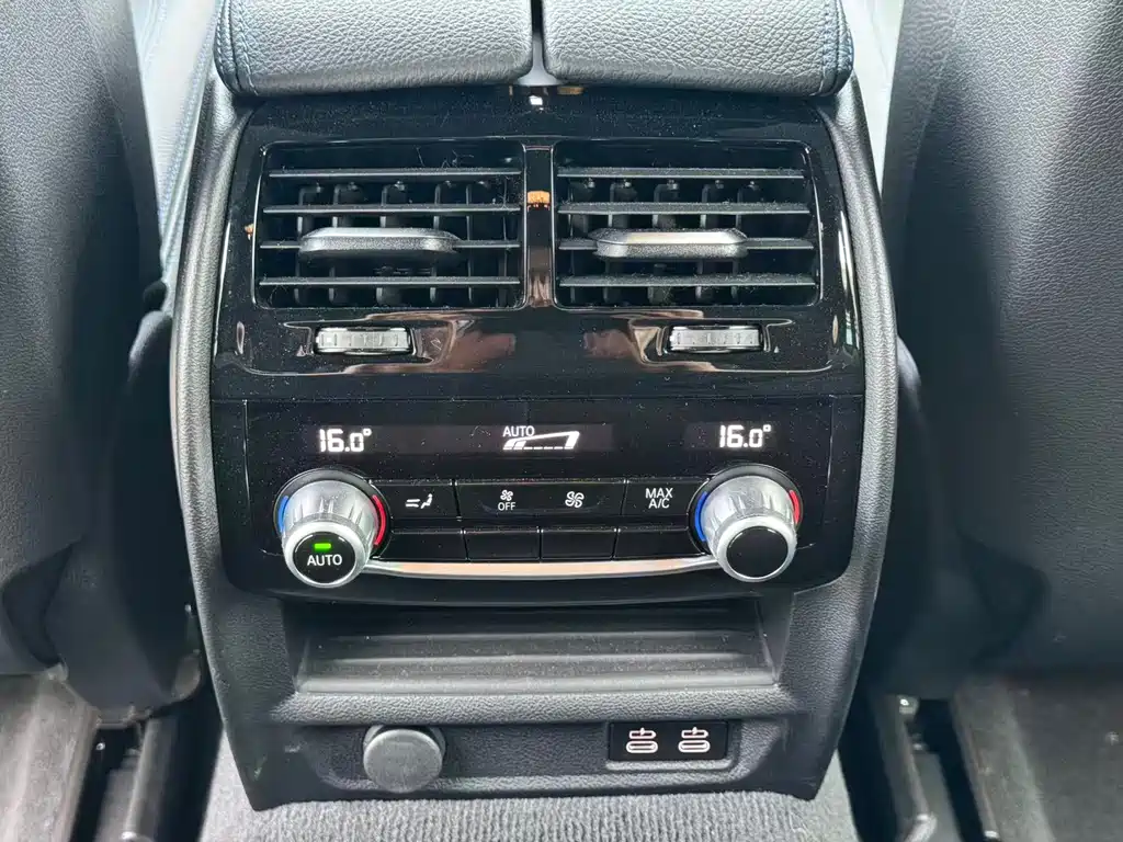 BMW BMW 6 Series GT 2022 630i M Sport Package 2025 - thumbnail 11