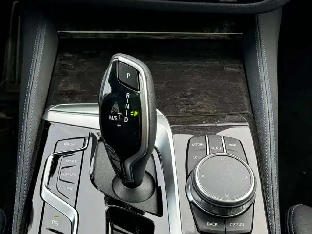 BMW BMW 6 Series GT 2022 630i M Sport Package 2025 - thumbnail 12