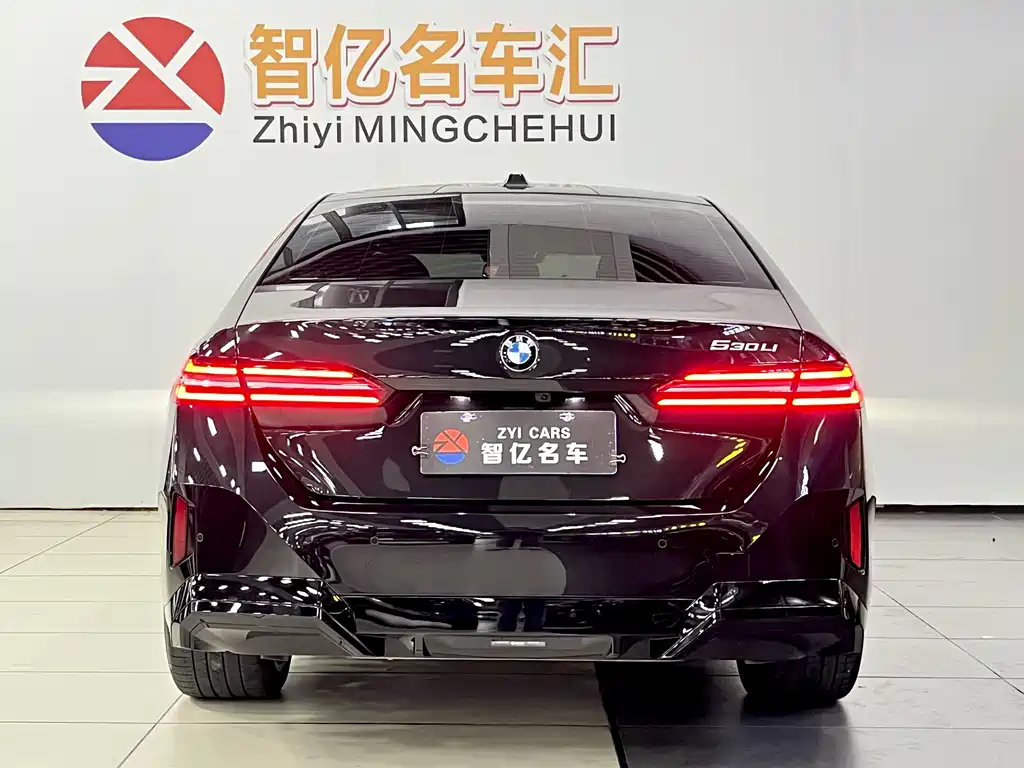 BMW BMW 5 Series 2025 530Li Exclusive M Sport Package 2025 - thumbnail 6