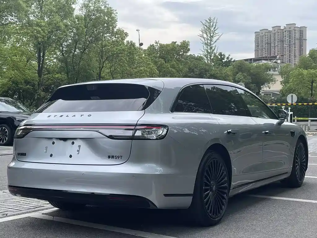 Stelato Stelato S9T 2025 EV AWD Ultra (192-line LiDAR) 2026 - thumbnail 4
