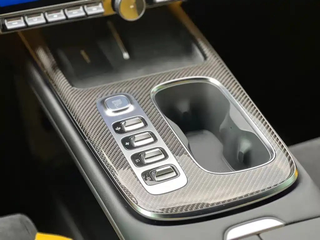 Xiaomi Auto Xiaomi SU7 Ultra 2025 - thumbnail 21