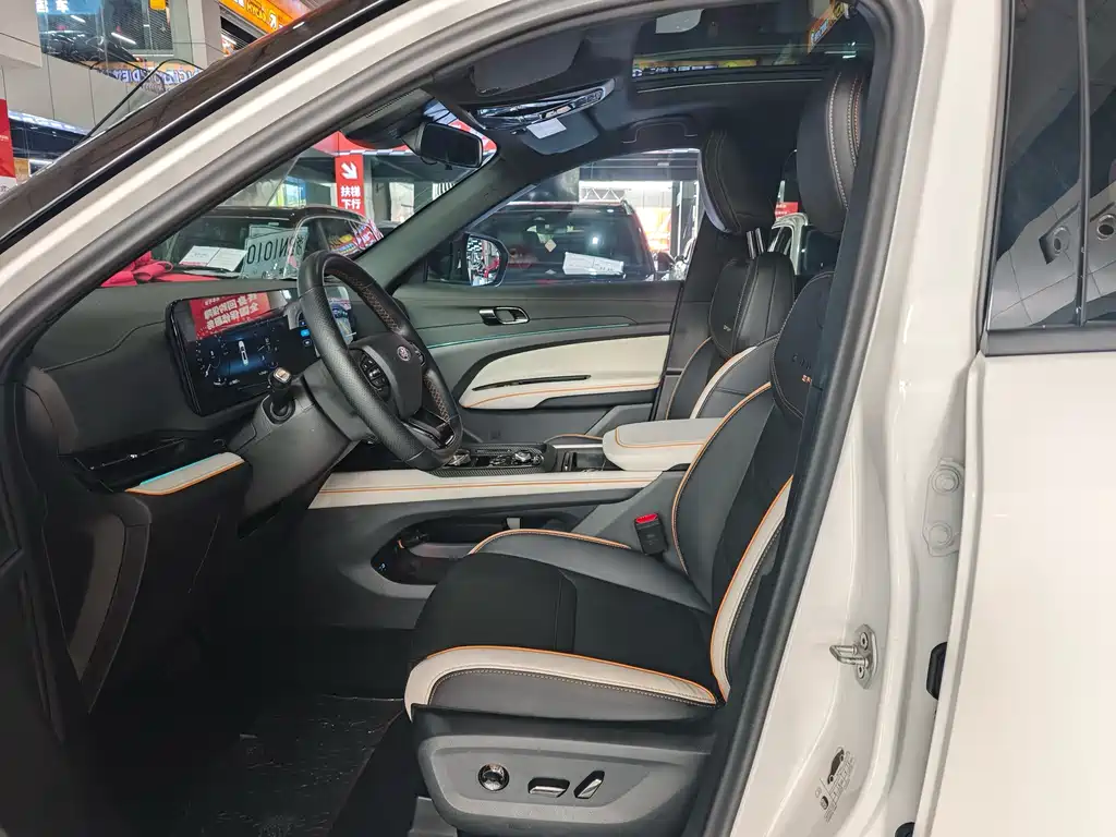 Ford Ford Equator Sport 2023 EcoBoost 170 Guangying Edition 2023 - thumbnail 4