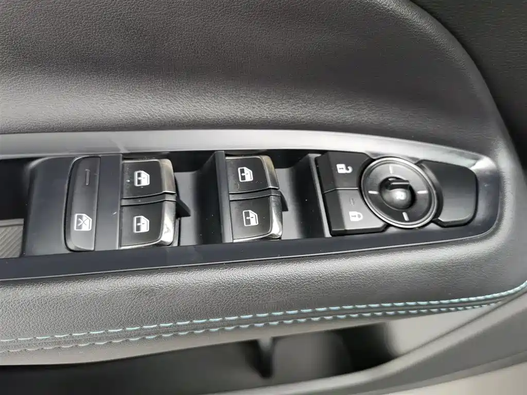 Ford Ford Equator Sport 2023 EcoBoost 170 Xinghe Edition 2024 - thumbnail 9
