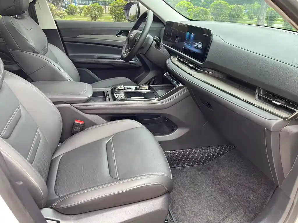 Ford Ford Equator Sport 2023 EcoBoost 170 Platinum 2023 - thumbnail 17
