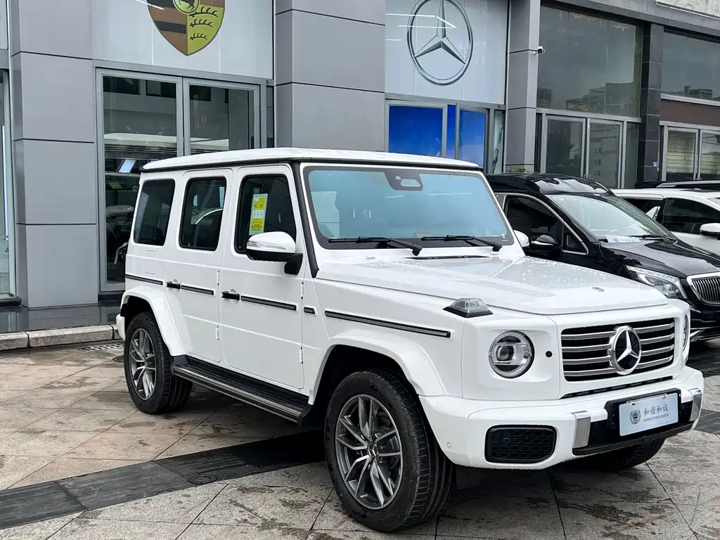 Mercedes-Benz Mercedes-Benz G-Class 2025 G 450 d 2026 - thumbnail 3