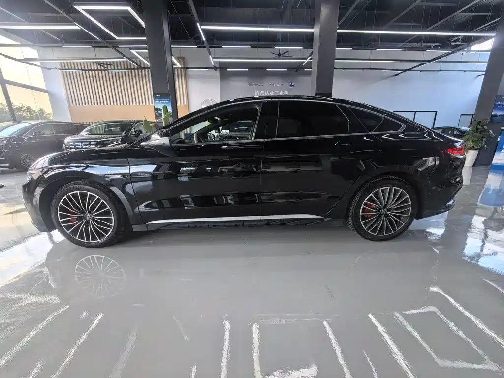 BYD Han 2025 EV Intelligent Driving Edition 701km LiDAR Flagship 2025 - thumbnail 3