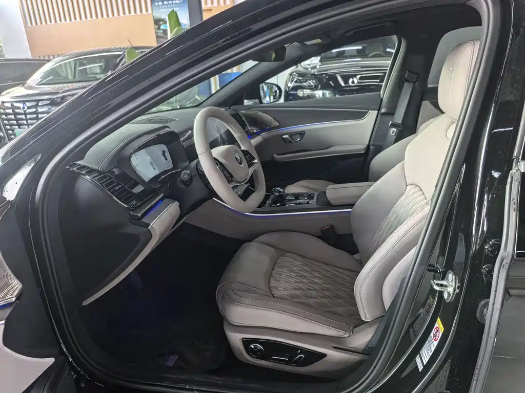 BYD Han 2025 EV Intelligent Driving Edition 701km LiDAR Flagship 2025 - thumbnail 4