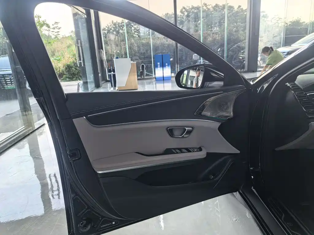 BYD Han 2025 EV Intelligent Driving Edition 701km LiDAR Flagship 2025 - thumbnail 5