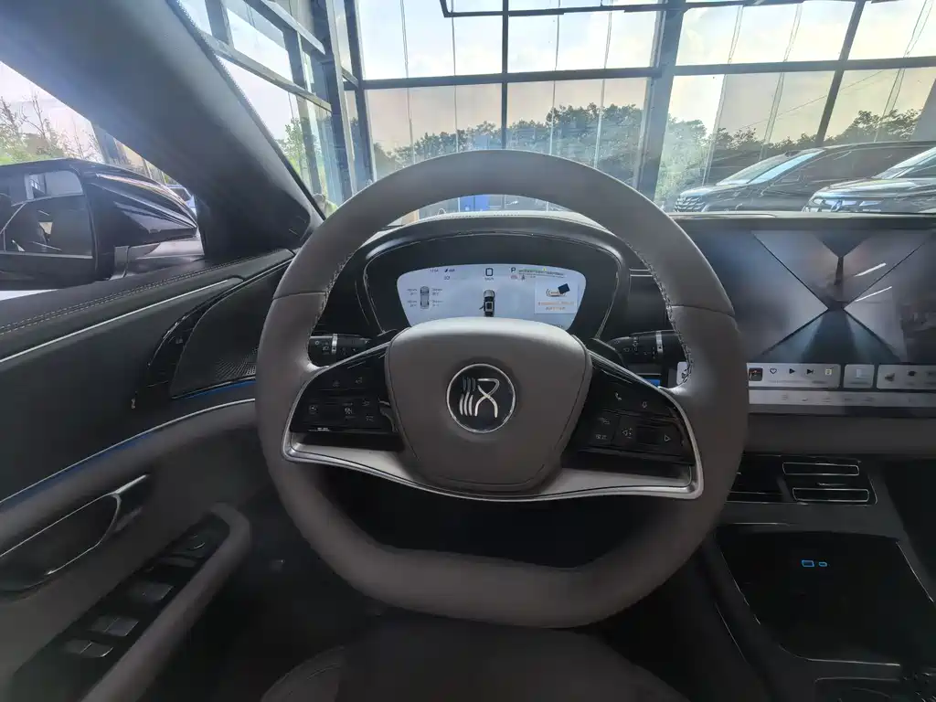 BYD Han 2025 EV Intelligent Driving Edition 701km LiDAR Flagship 2025 - thumbnail 7