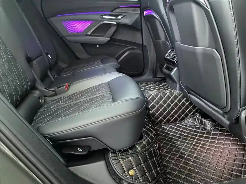 Audi Audi Q5L 2.0T PHEV 2026 - thumbnail 8