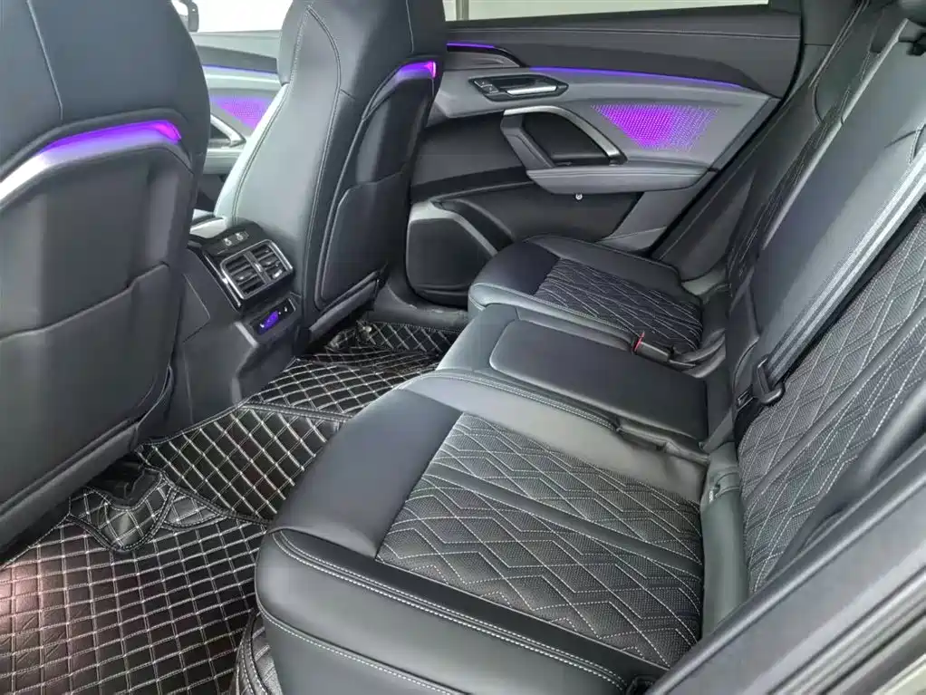 Audi Audi Q5L 2.0T PHEV 2026 - thumbnail 14