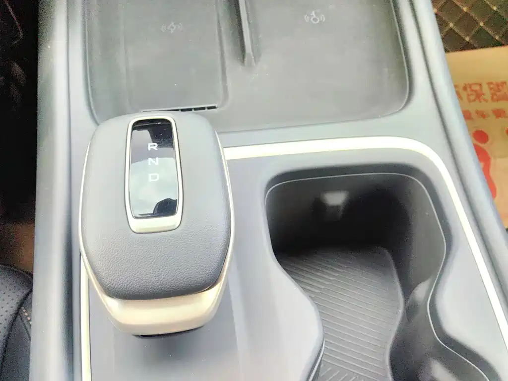Changan Changan Eado 2026 4th Generation 1.5T 500Bar Smart Enjoyment Edition 2025 - thumbnail 9