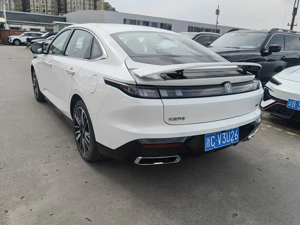 Changan Changan Eado 2026 4th Generation 1.5T 500Bar Smart Enjoyment Edition 2025 - thumbnail 16