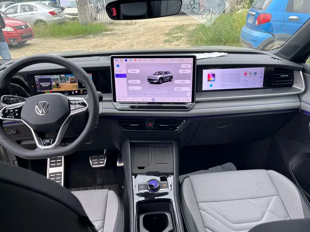 Volkswagen Tayron L 380TSI AWD Luxury Easy Package 2026 - thumbnail 6