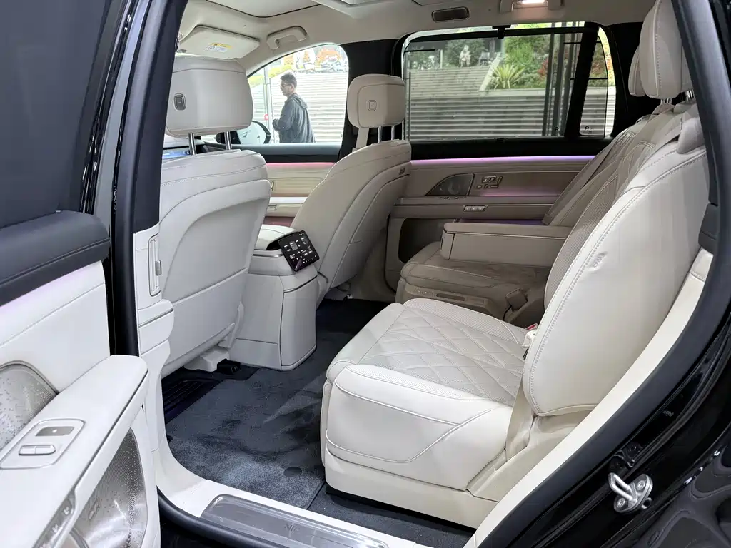 NIO NIO ES8 2026 Six-Seat Executive Luxury Edition 2026 - thumbnail 6