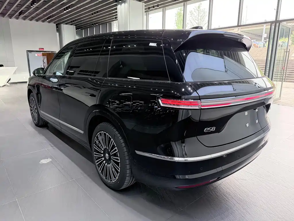 NIO NIO ES8 2026 Six-Seat Executive Luxury Edition 2026 - thumbnail 9