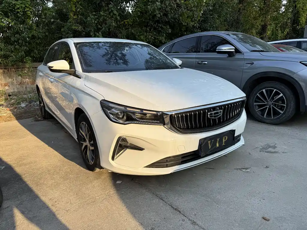 Geely Auto Geely Emgrand 2022 4th Generation 1.5L CVT Luxury 2021 - thumbnail 3