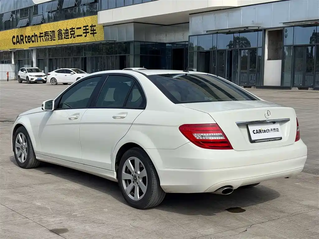 Mercedes-Benz Mercedes-Benz C-Class 2013 C 180 CGI Classic 2012 - thumbnail 26