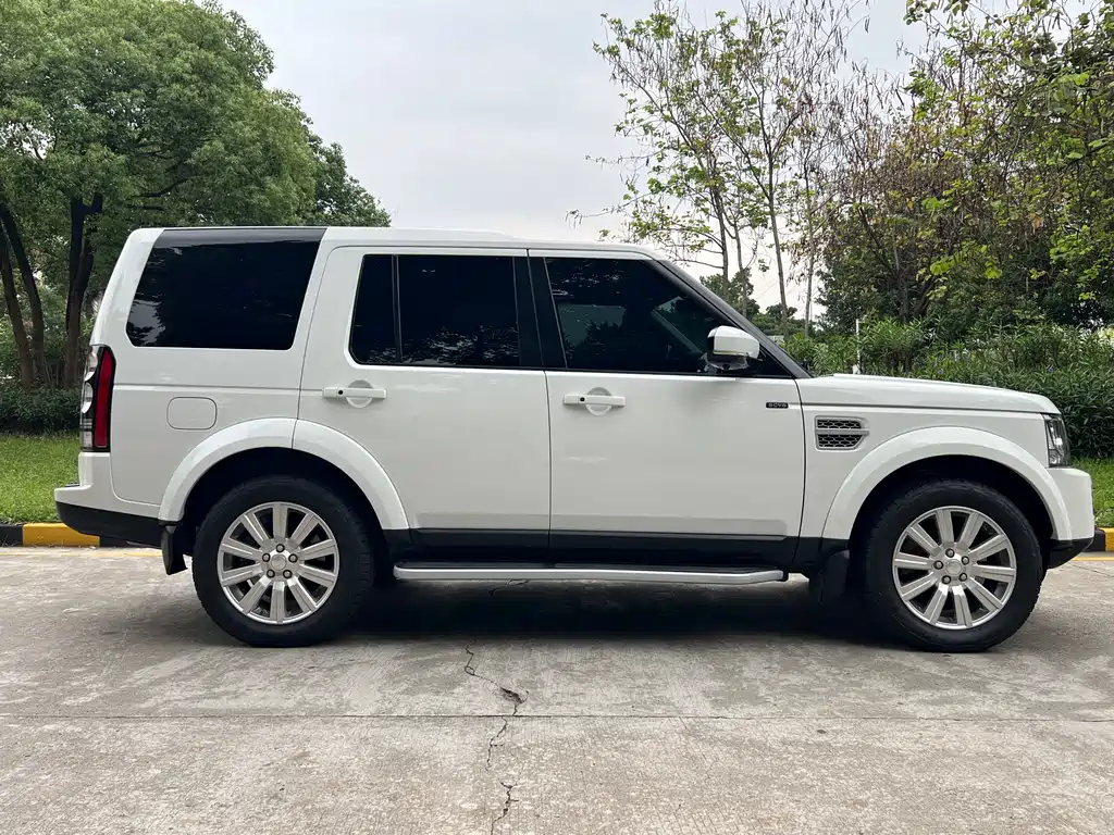 Land Rover Land Rover Discovery 2016 3.0 SC V6 HSE 2016 - thumbnail 4