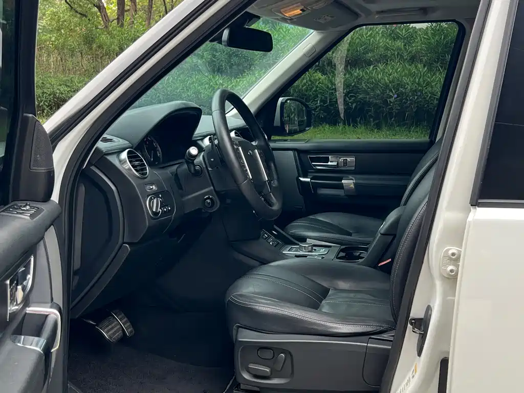 Land Rover Land Rover Discovery 2016 3.0 SC V6 HSE 2016 - thumbnail 8