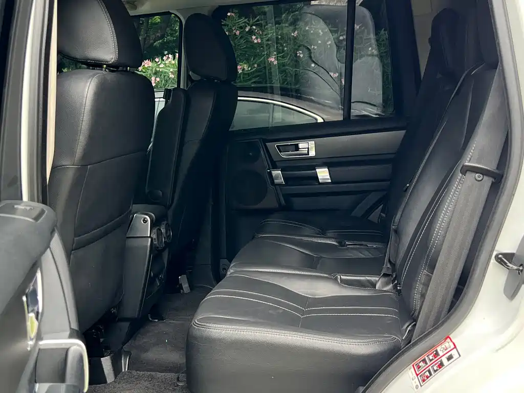 Land Rover Land Rover Discovery 2016 3.0 SC V6 HSE 2016 - thumbnail 11