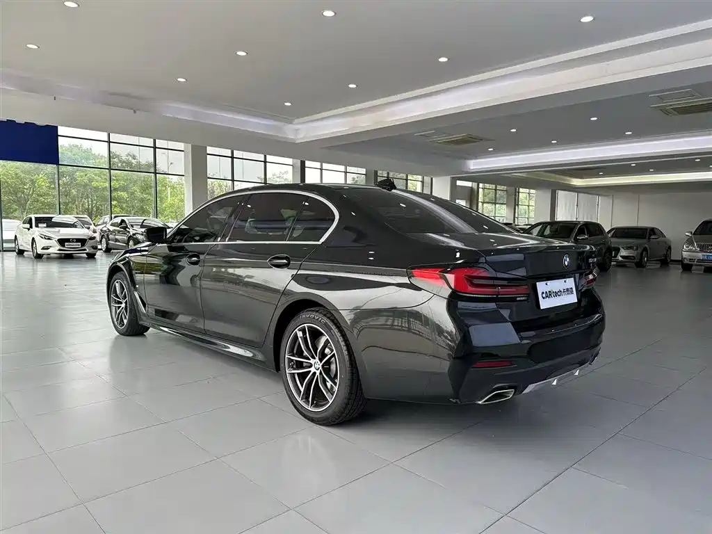 BMW BMW 5 Series 2022 525Li M Sport Package 2022 - thumbnail 13