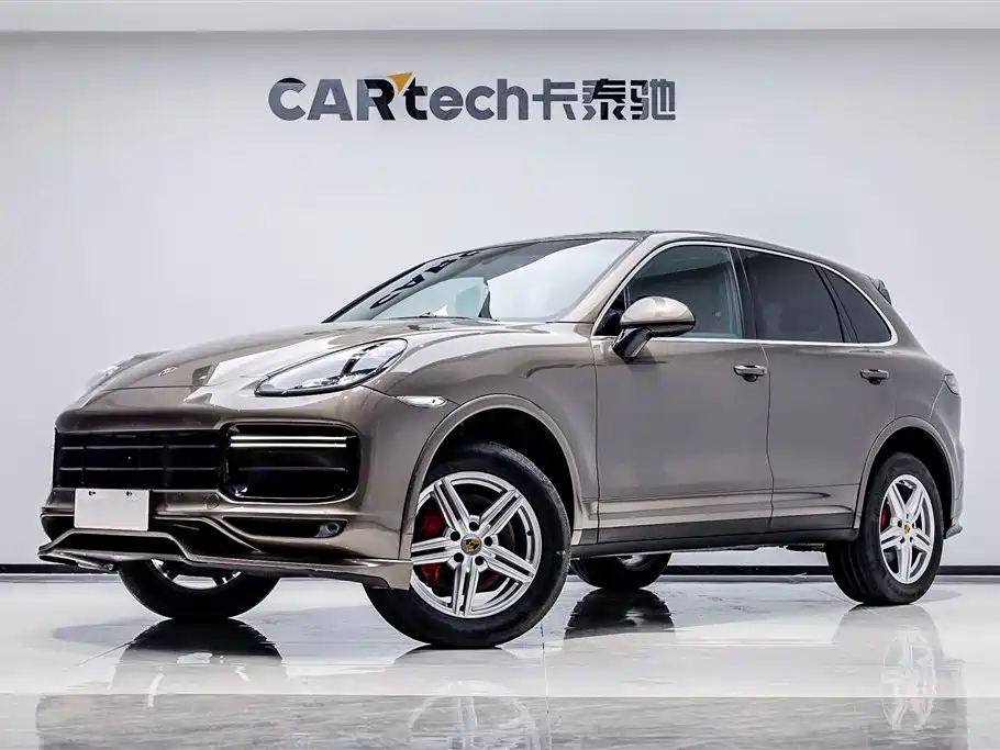 Porsche 2011 Porsche Cayenne 3.0T 2012