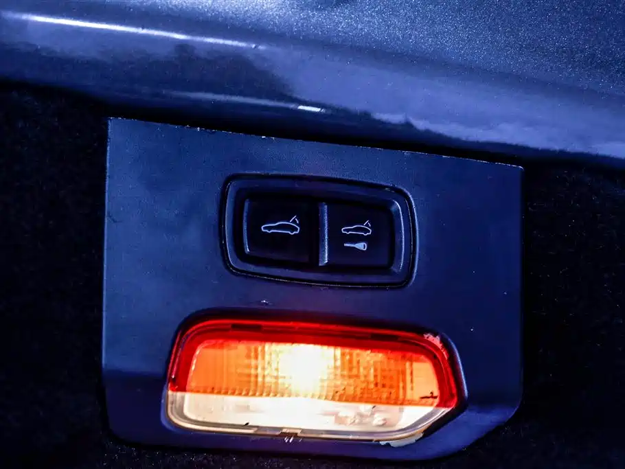 Porsche 2011 Porsche Cayenne 3.0T 2012 - thumbnail 23