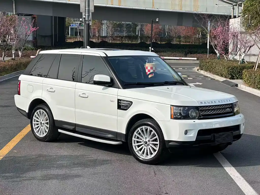Land Rover Range Rover Sport 2013 3.0 TDV6 Black Label Limited Edition 2013 - thumbnail 4