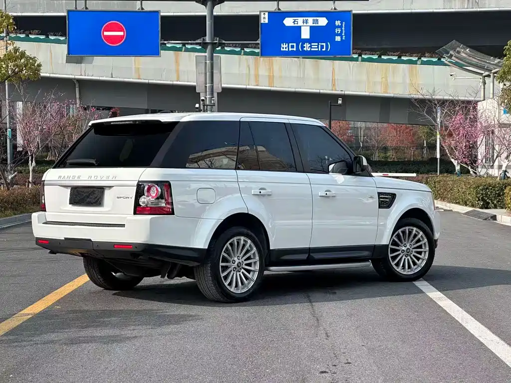 Land Rover Range Rover Sport 2013 3.0 TDV6 Black Label Limited Edition 2013 - thumbnail 15