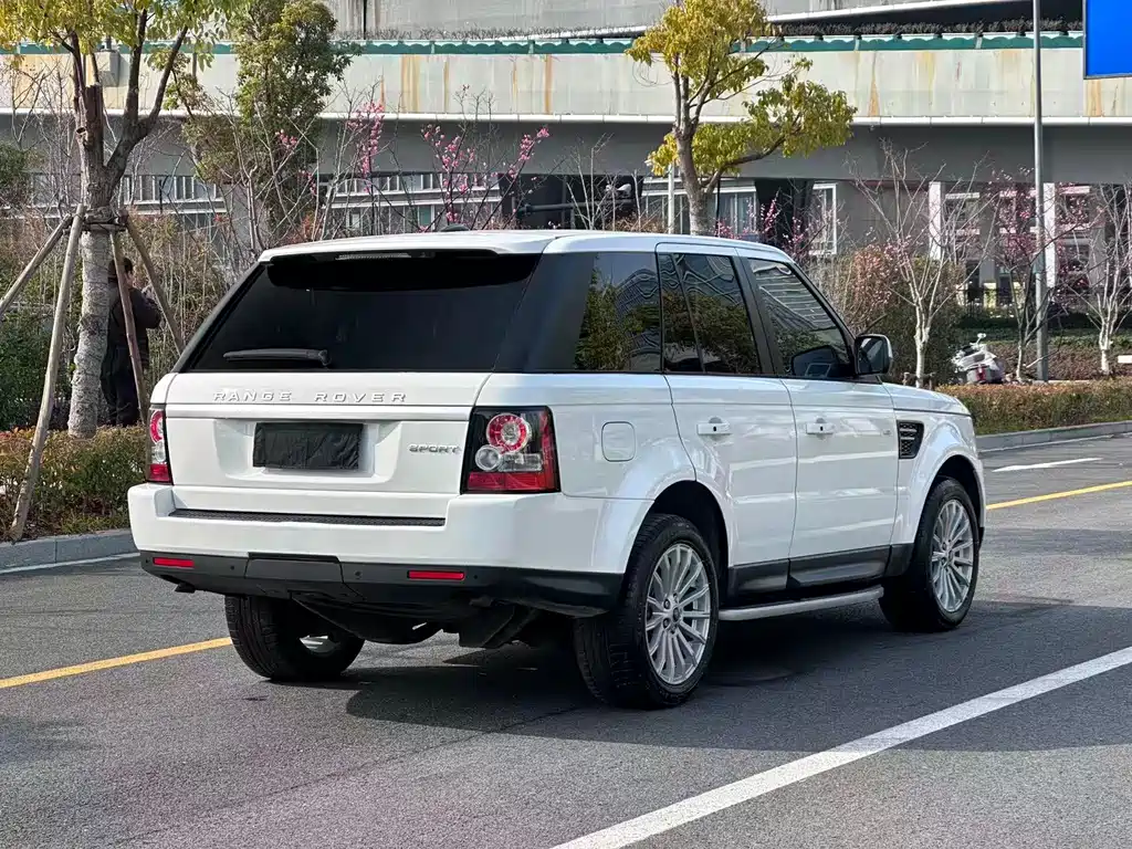 Land Rover Range Rover Sport 2013 3.0 TDV6 Black Label Limited Edition 2013 - thumbnail 17
