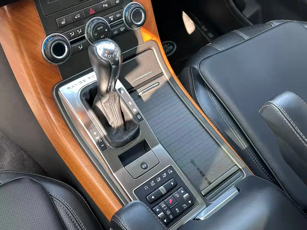 Land Rover Range Rover Sport 2013 3.0 TDV6 Black Label Limited Edition 2013 - thumbnail 22