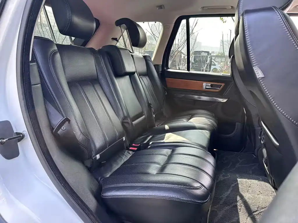 Land Rover Range Rover Sport 2013 3.0 TDV6 Black Label Limited Edition 2013 - thumbnail 25