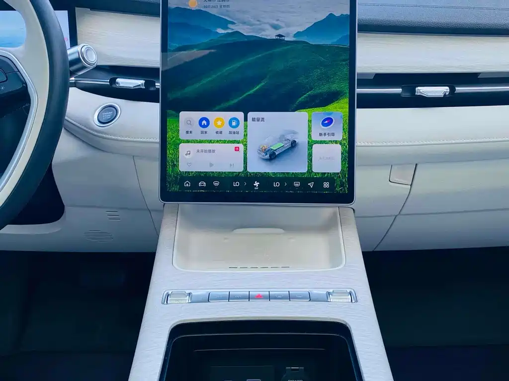 Geely Auto Geely Preface 2024 HEV 1.5TD Tiangong Edition 2023 - thumbnail 9